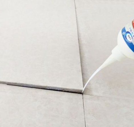 龙凤瓷砖空鼓维修公司分享卫生间瓷砖脱落的原因可能有以下几点